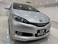 Toyota Wish 1.8 CVT Elegance 2016 Silver Push Start
